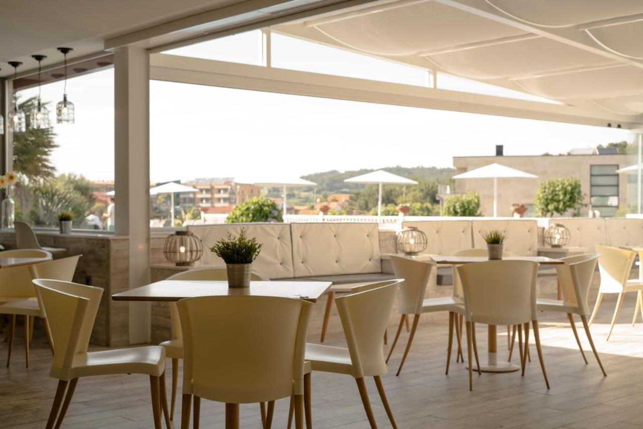 Hotel Piramide 2 Portonovo Eksteriør billede